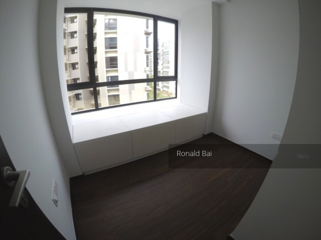 Pasir Ris Central Street 3 (D18), Condominium #255605081